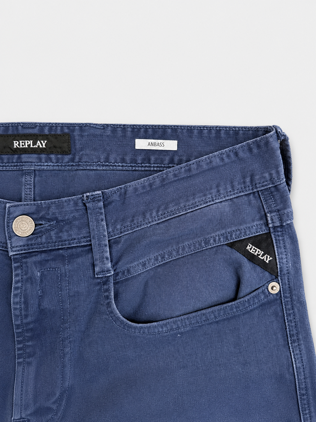 Replay Anbass Jeans – Slim Fit