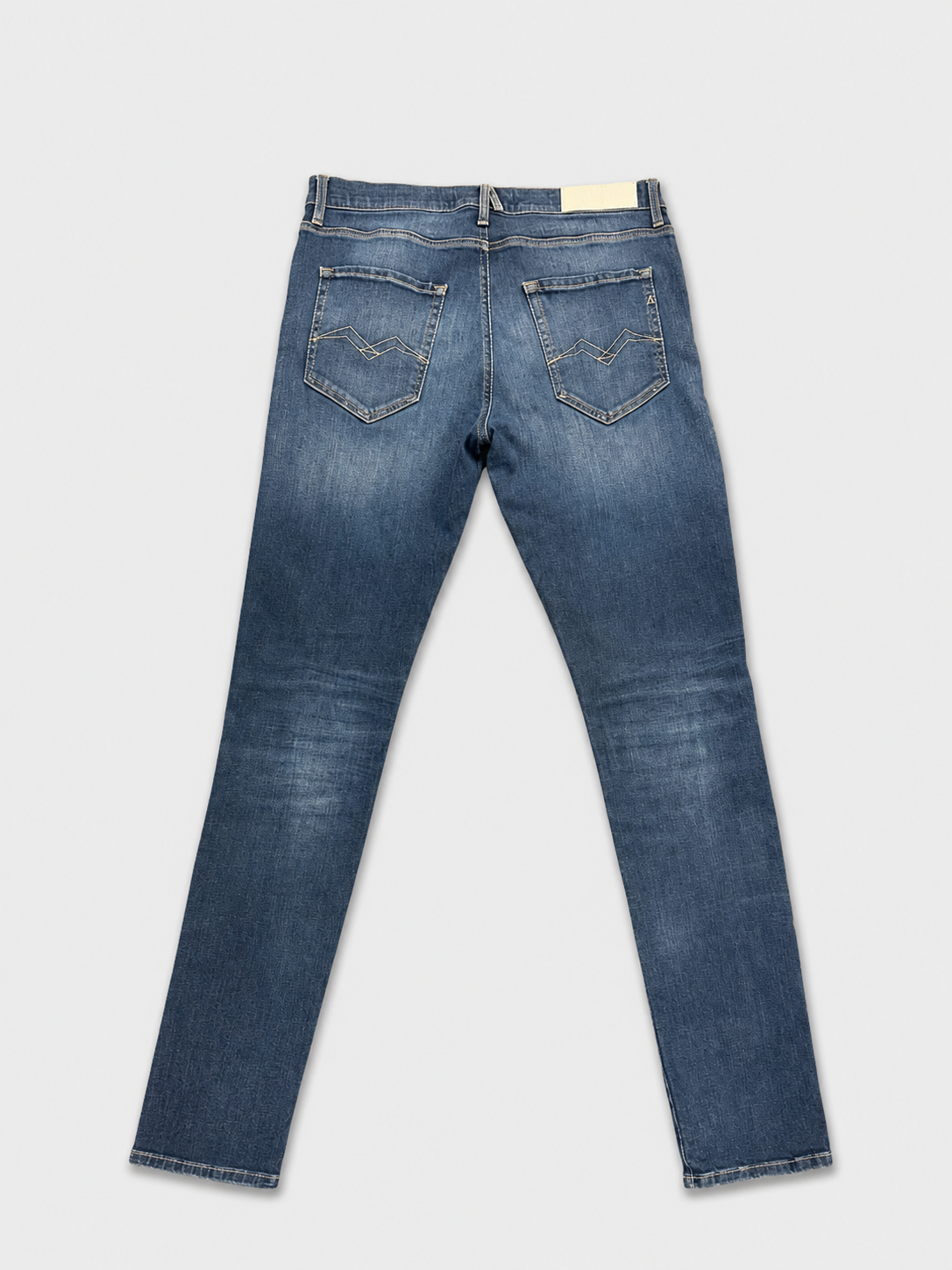 Replay Mickym Jeans – Slim Tapered Fit