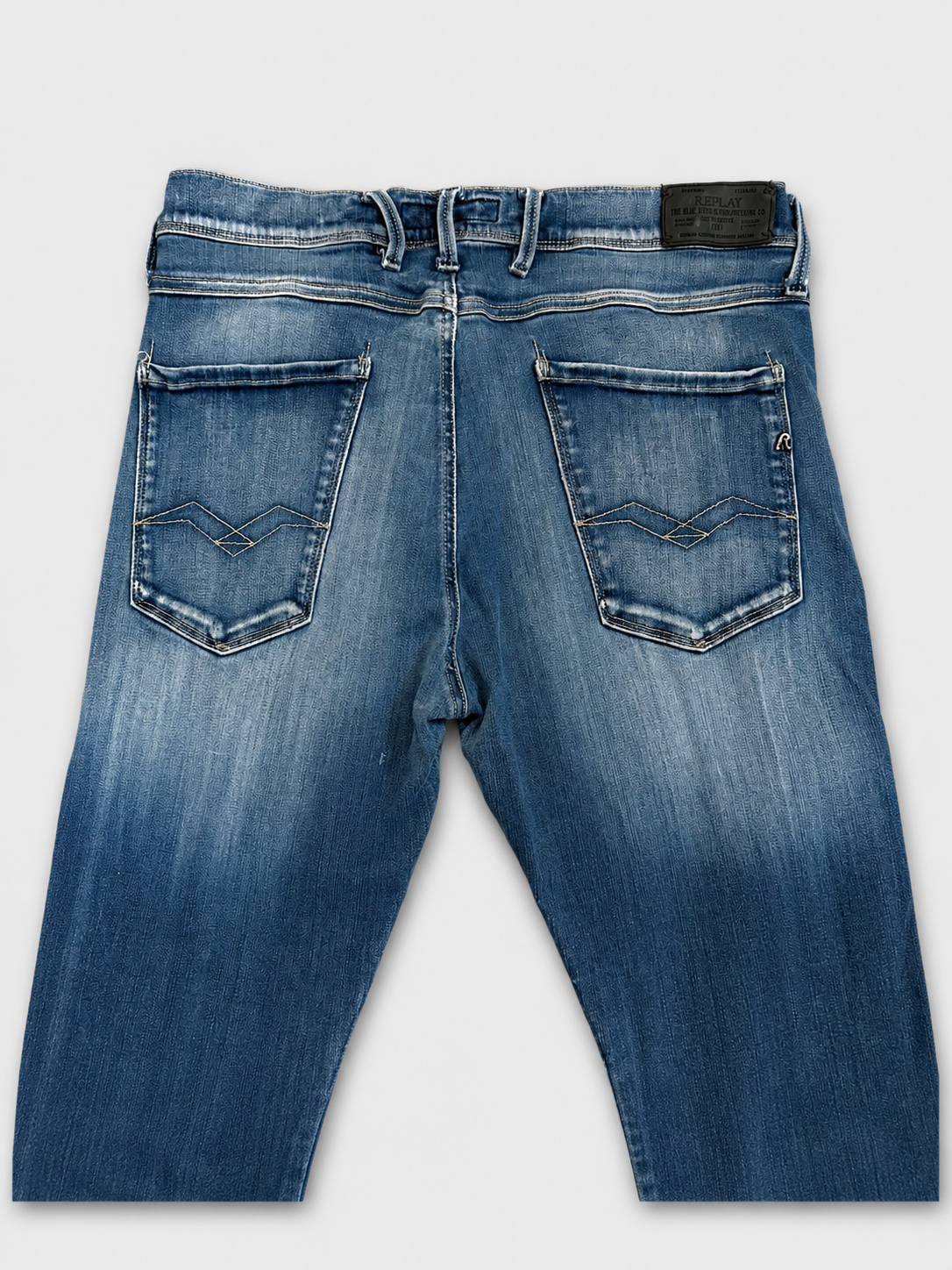 Replay Anbass Jeans – Slim Fit