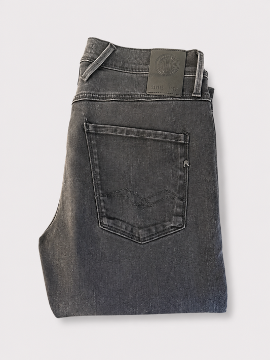 Replay Anbass Jeans – Slim Fit