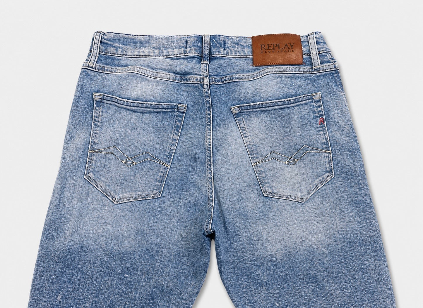 Replay Sandot Jeans – Relaxed Tapered Fit