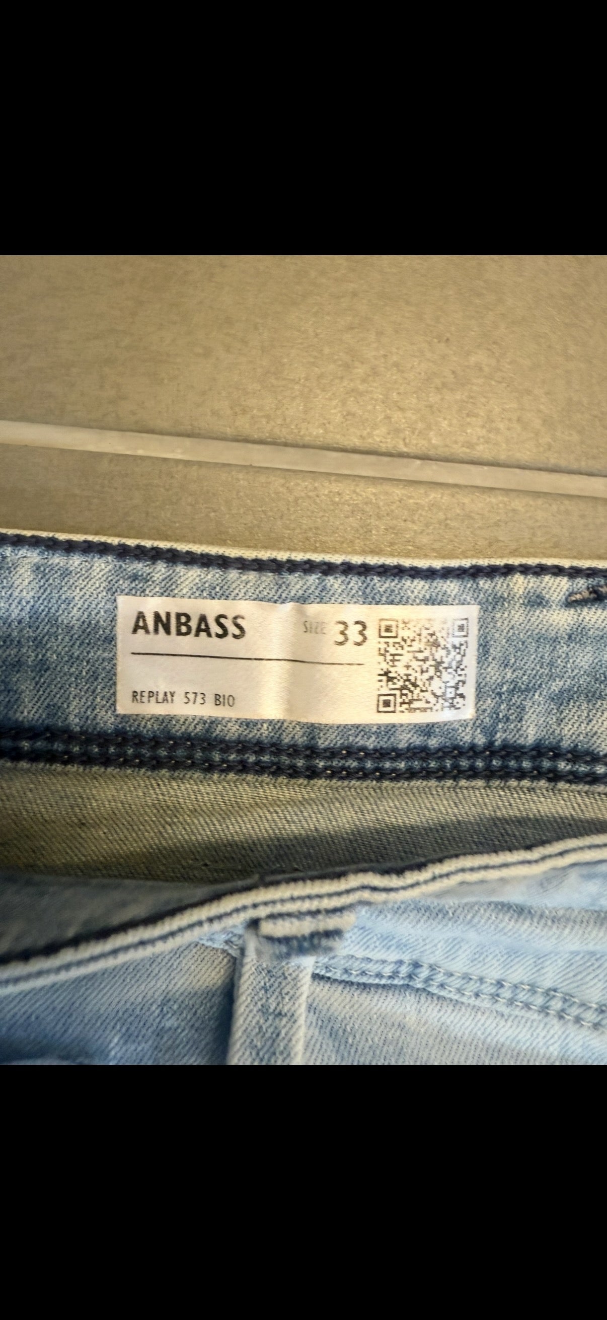 Replay Anbass Jeans – Slim Fit