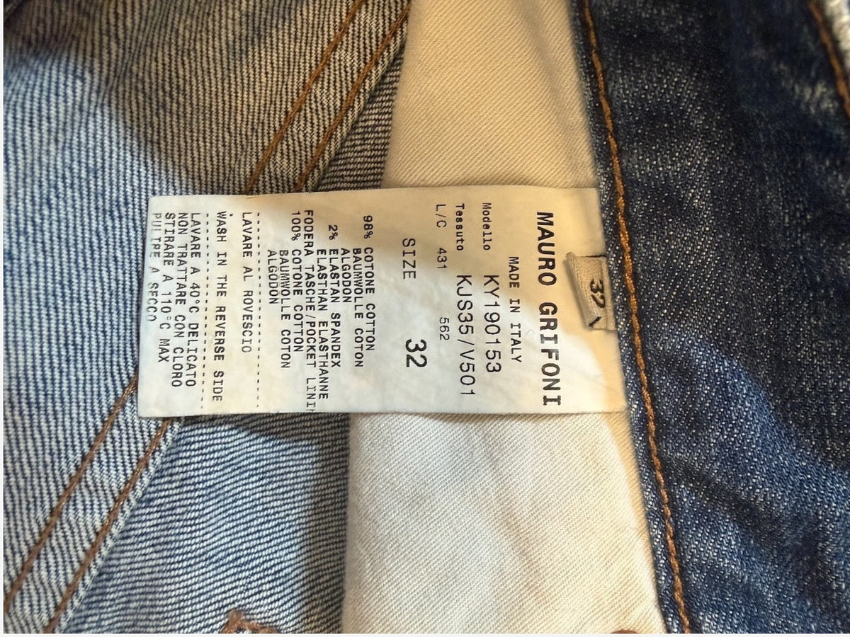 Nordic Jeans Co. Mauro Grifoni Rocco denim jeans interior care label showing fabric composition and size 32
