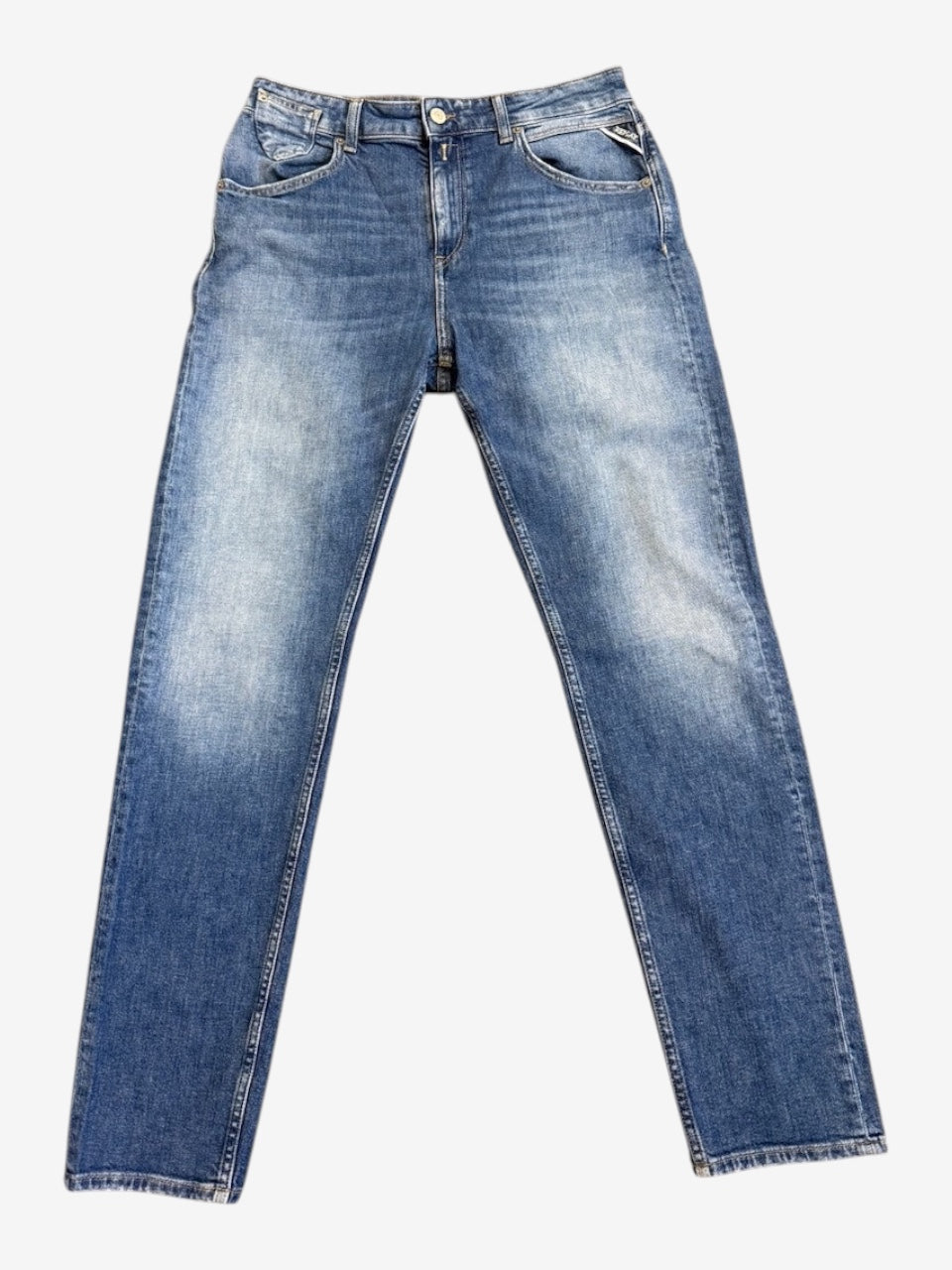 Nordic Jeans Co. REPLAY Marty regular fit denim jeans in a medium-blue wash with authentic fading and whiskering.