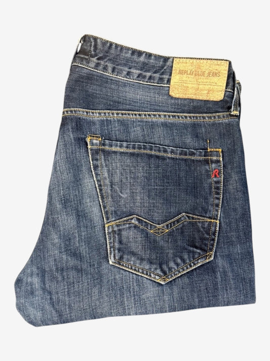 Nordic Jeans Co. Replay Waitom regular fit denim jeans in medium-wash blue with contrast stitching and back patch.