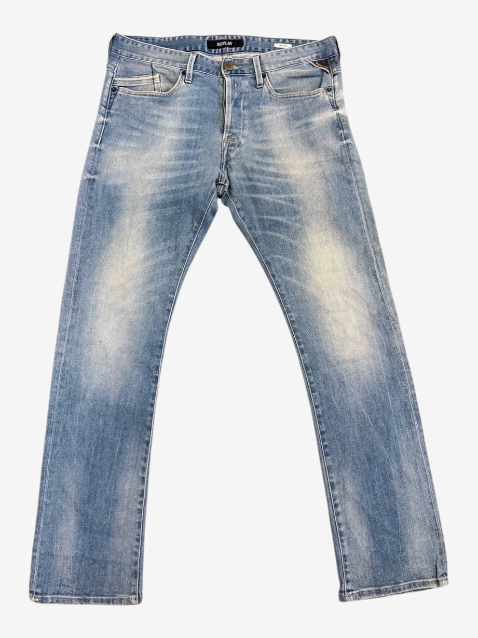 Nordic Jeans Co. Replay Waitom regular fit jeans in light-wash denim with subtle fading and classic five-pocket design.