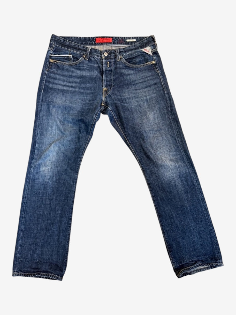 Nordic Jeans Co. REPLAY Waitom regular fit denim jeans in medium-wash blue cotton with subtle fading and button fly.